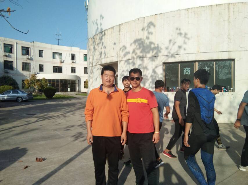 初中體育職評微型課視頻_初中課門重要排名_上海一初中開11門體育課