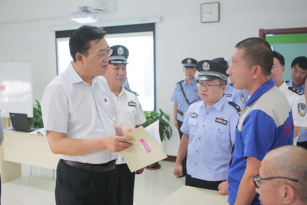 安徽警官職業(yè)學(xué)院分?jǐn)?shù)線_安徽司法警官學(xué)院_山東警官司法學(xué)院