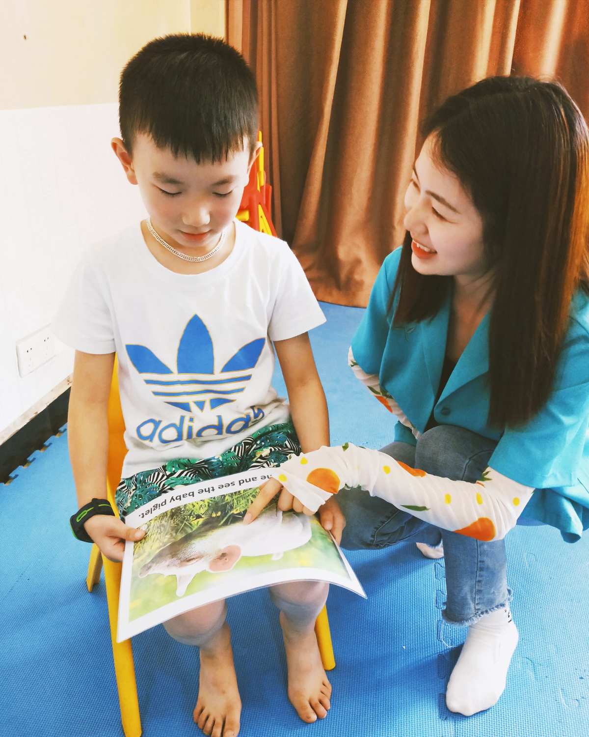 教師被指猥褻男童被拘自稱清白_幼兒園教師是指什么教師_幼兒指心算口訣