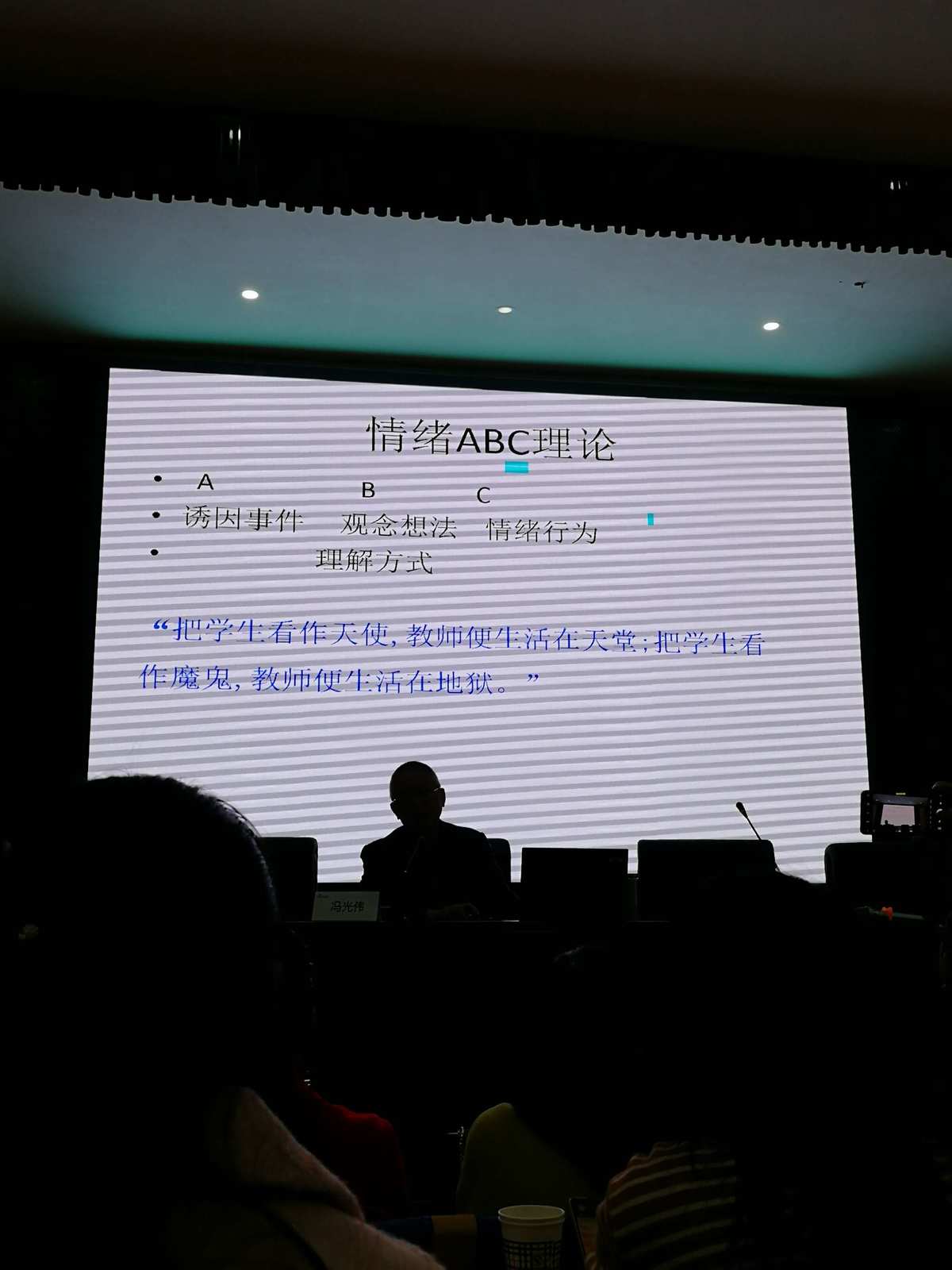 英語從0口語流利_夏說英語零基礎(chǔ)口語直達(dá)流利_英語口語流利