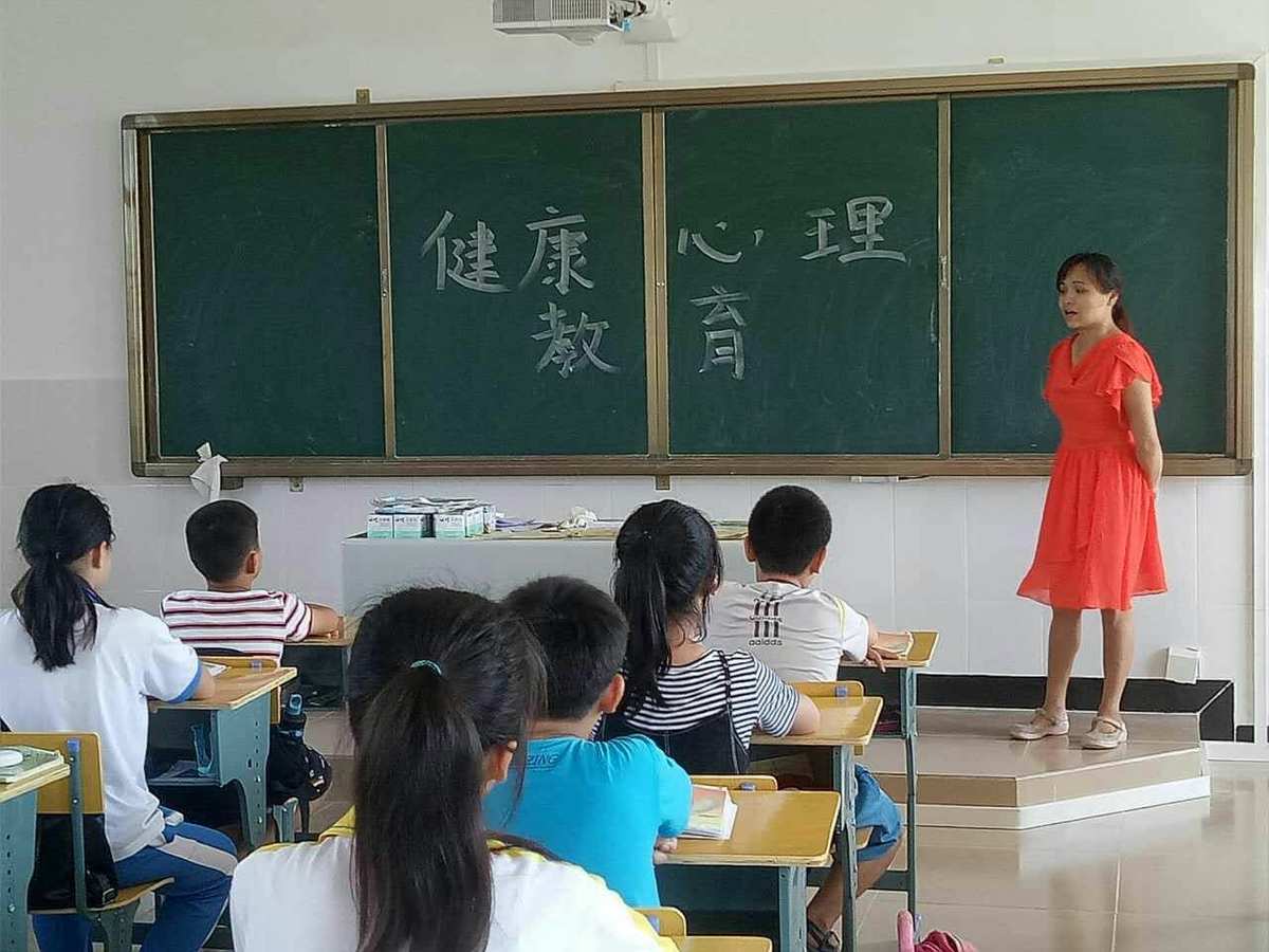 河南教育國(guó)際交流學(xué)院位置_河南省教育學(xué)院_河南科技專修學(xué)院城際地鐵學(xué)院