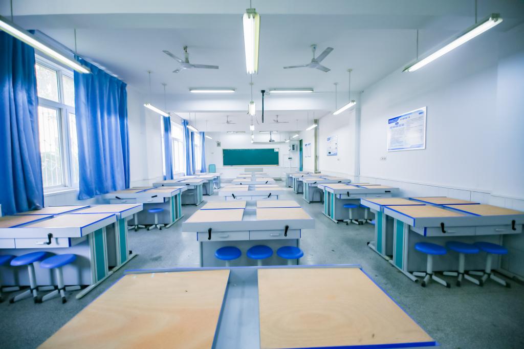 2023年貴州大學管理學院_貴州財經大學商務學院教務系統網_貴州財經大學商務學院教務系統