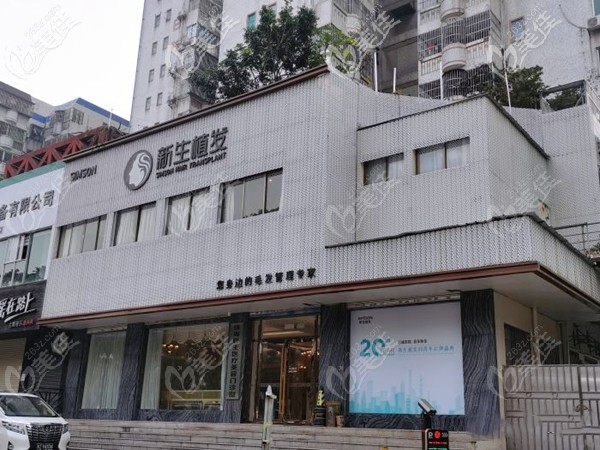 漢中龍崗中學校服_漢中龍崗中學咋了_漢中龍崗中學官網