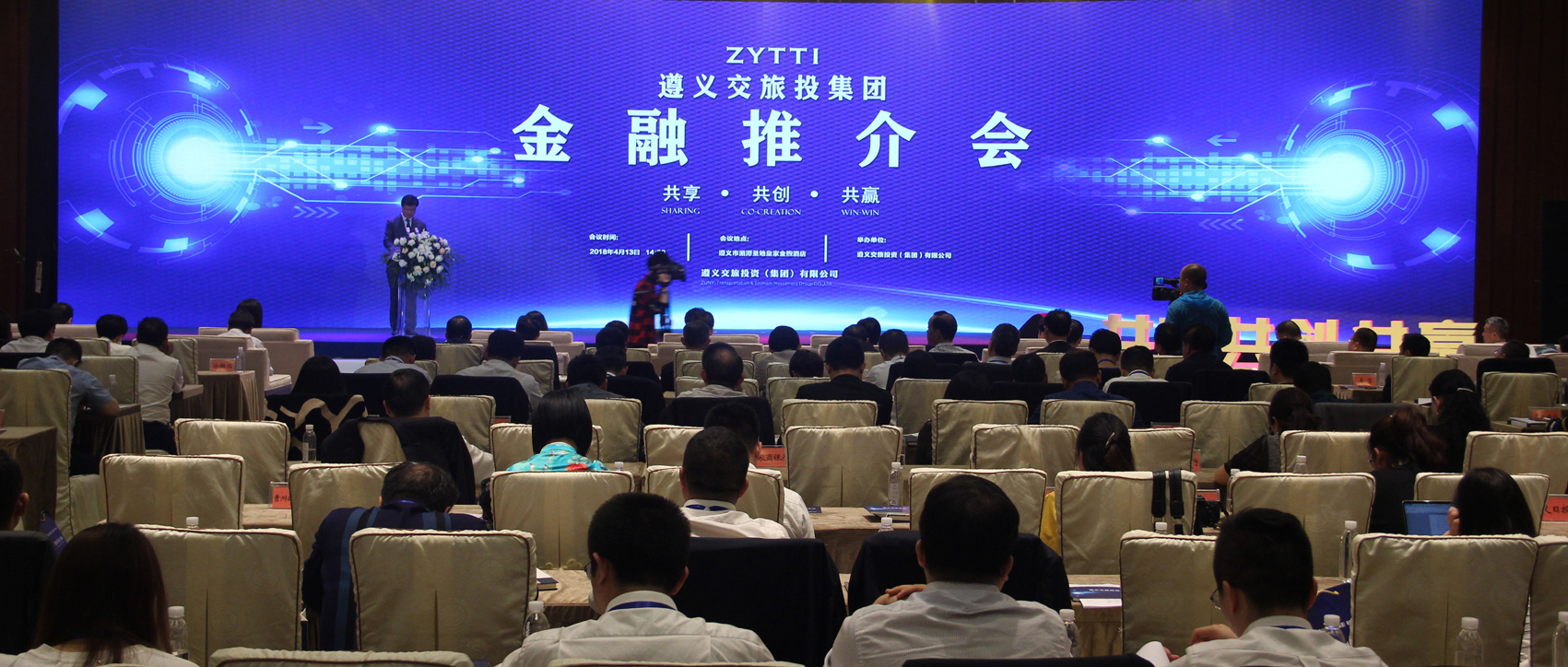 廣西高級專業技術資格評審表_經濟與行政管理專業描述_工商管理專業高級經濟師評審材料
