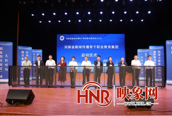 2023年河南商業(yè)高等專科學(xué)校_河南商業(yè)高等專科學(xué)校2015年錄取分?jǐn)?shù)線_河南商業(yè)高等專科