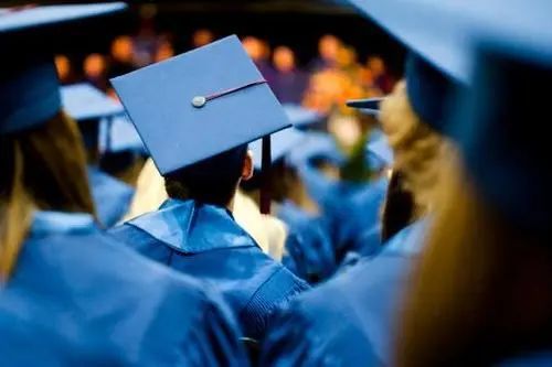 2023武漢大學健康學院_武漢紡織大學外經貿學院貼吧_武漢紡織大學外經貿學院專業