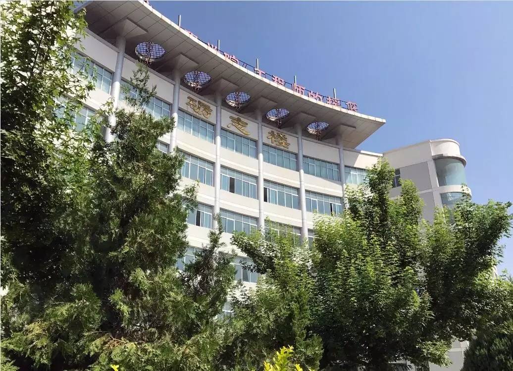 廣東南方職業學院學費_蘭州知行學院學費_重慶工商大學融智學院學費