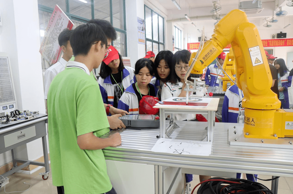 南寧中專幼師學校_幼師中專學校_海南中專幼師學校