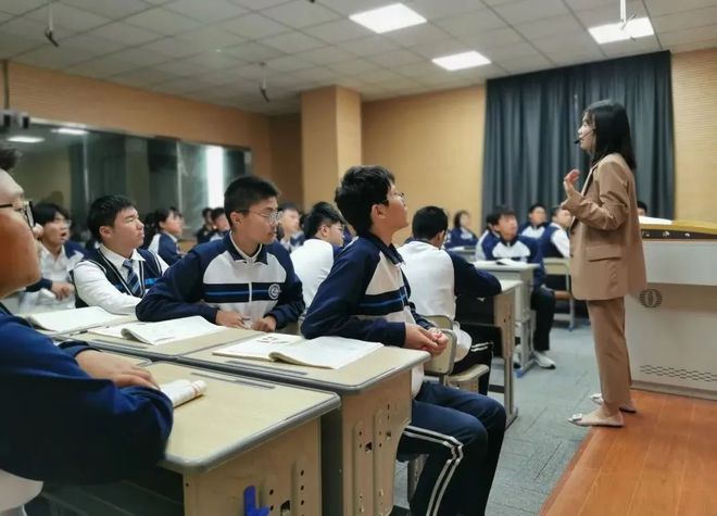 江陰市英橋國際學校_江陰市英橋國際學校收費標準_江陰市英橋國際小學