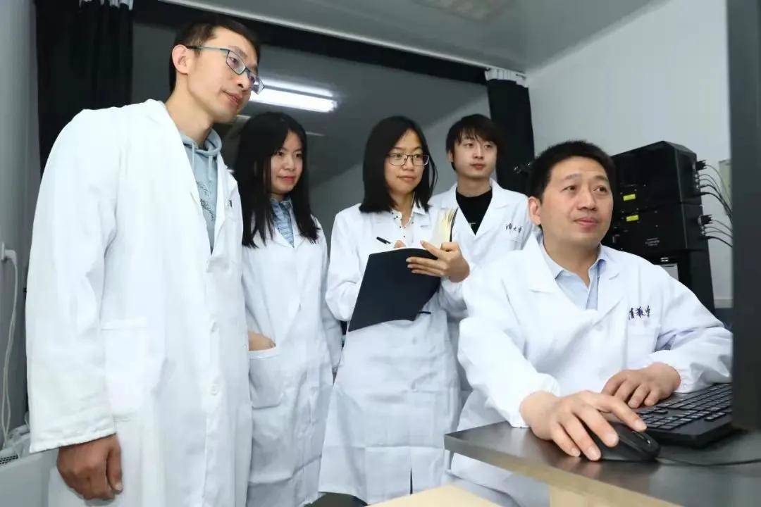 海底讀后感600字初中_海底讀后感1000字左右_海底讀后感800字