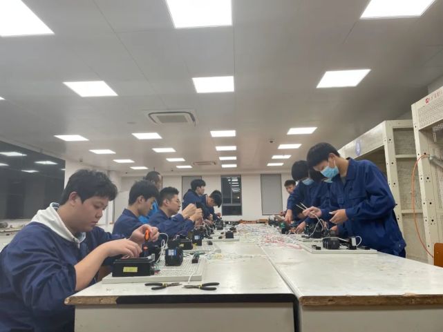 蘇州因私出國服務中心_蘇州出國留學服務中心_2023蘇州市因私出國服務中心