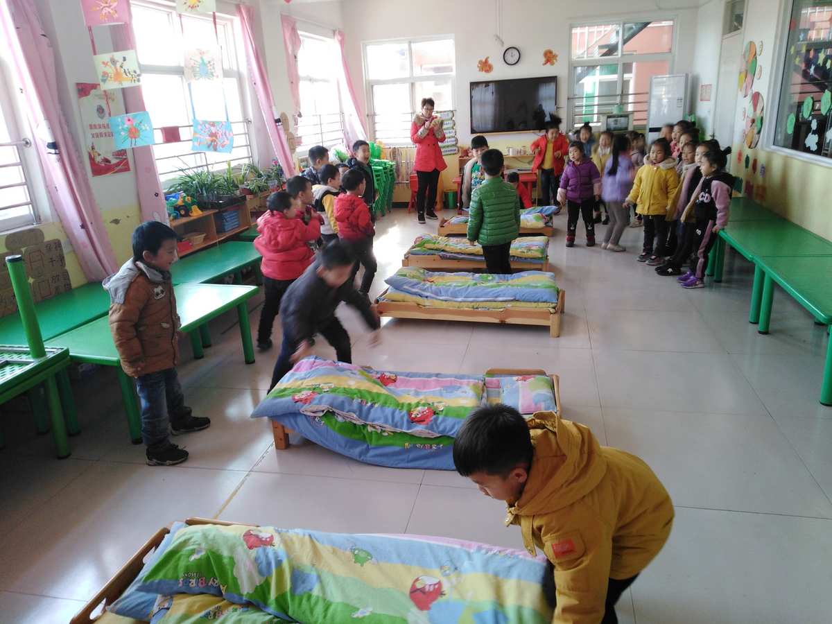 大班上學(xué)班級(jí)總結(jié)期工作怎么寫_大班學(xué)期班級(jí)總結(jié)上學(xué)期_大班班級(jí)工作總結(jié)上學(xué)期