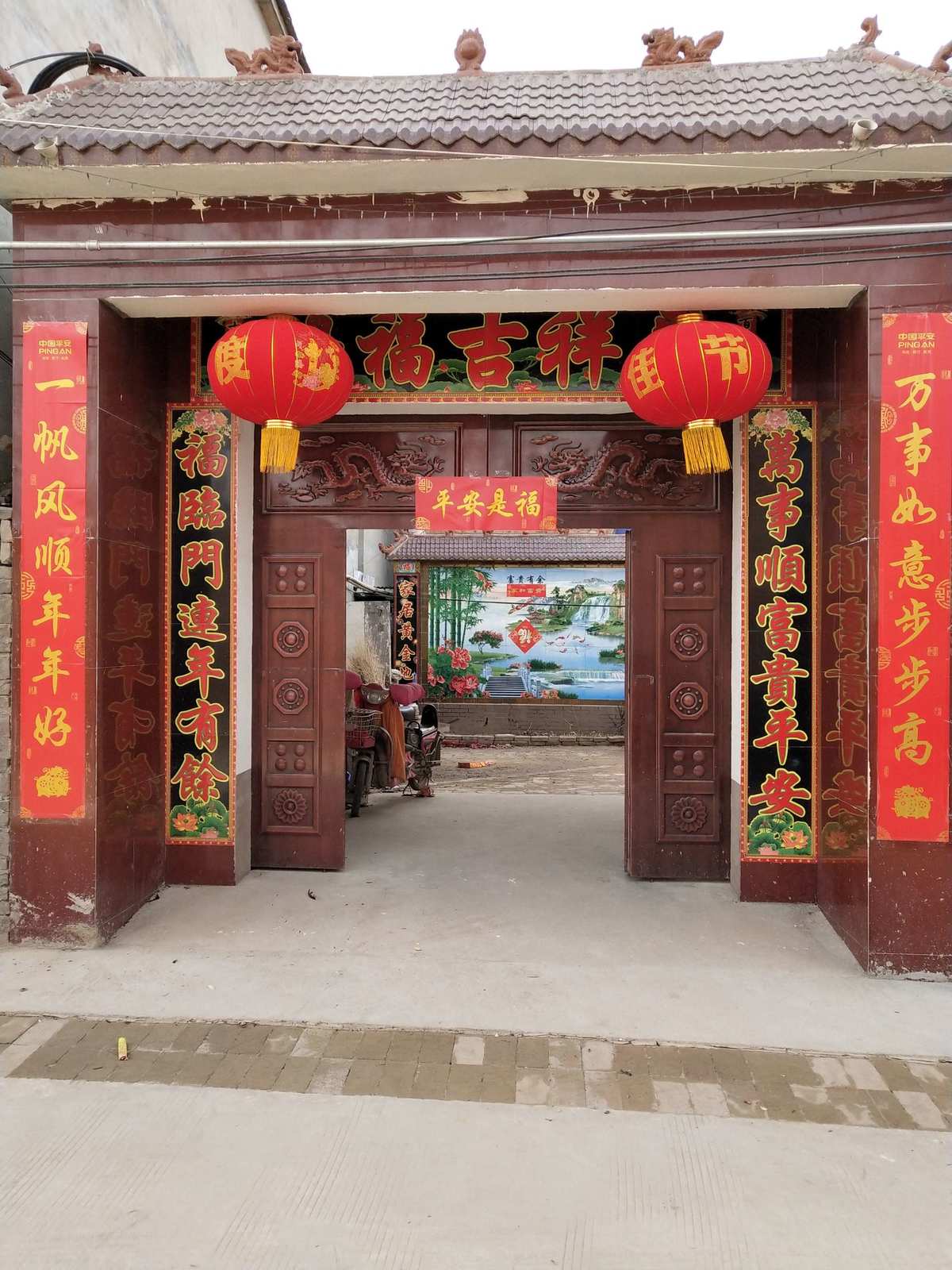 住宅大門對聯大全_住宅門樓對聯_對聯住宅大門大全圖
