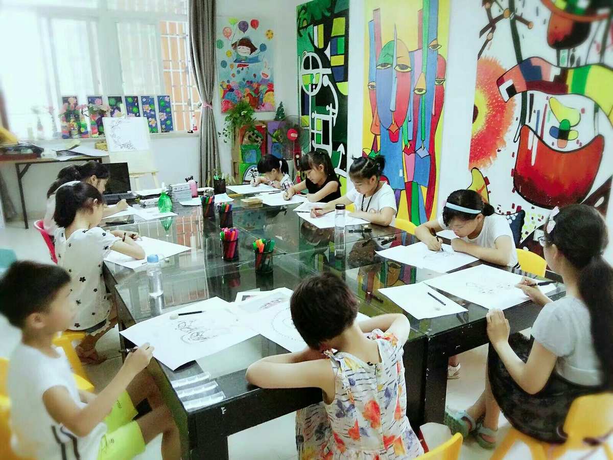 素質(zhì)教育是面向全體學(xué)生的教育_素質(zhì)教育是哪年開始的_素質(zhì)教育是什么