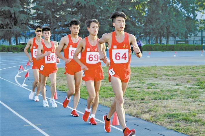方陣隊(duì)解說(shuō)詞大學(xué)_大學(xué)生校運(yùn)會(huì)方陣解說(shuō)詞_大學(xué)運(yùn)動(dòng)會(huì)方陣解說(shuō)詞