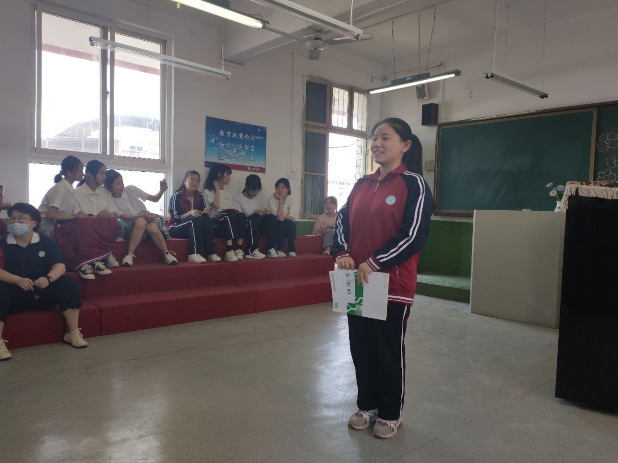 西安高級中學概況_西安高級中學在那_西安高級中學怎么樣