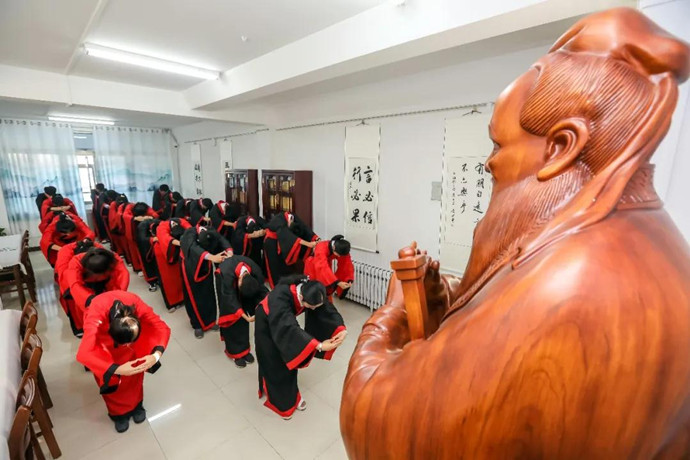 哈師大呼蘭校區_哈爾濱師范大學呼蘭學院地址_呼蘭師范學院還在嗎