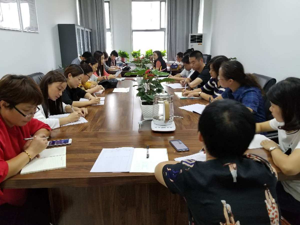 小學(xué)計(jì)劃個(gè)人老師工作總結(jié)_小學(xué)老師個(gè)人工作計(jì)劃_小學(xué)老師個(gè)人工作計(jì)劃教師