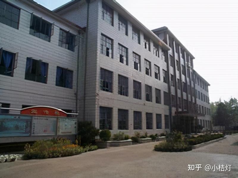 洛陽(yáng)師范學(xué)院專科_洛陽(yáng)師范學(xué)院專科學(xué)校_洛陽(yáng)師范學(xué)院有專科生嗎