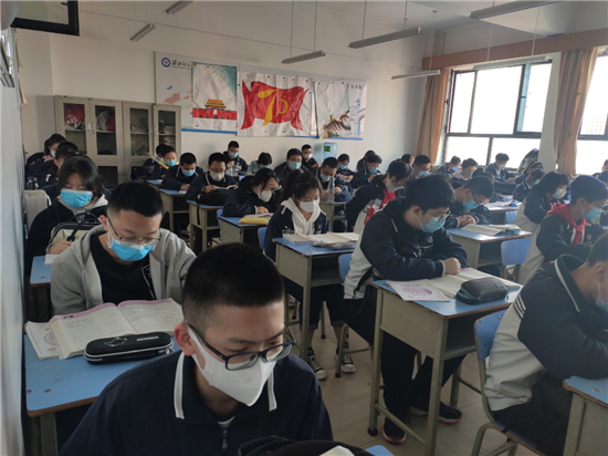 家長開學(xué)第一課_家長開學(xué)_家長開學(xué)第一課怎么寫