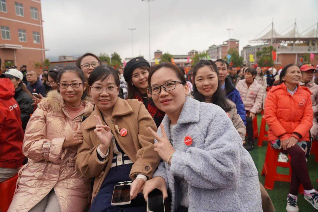 春暉中學視頻_春暉中學網站_春暉中學官網