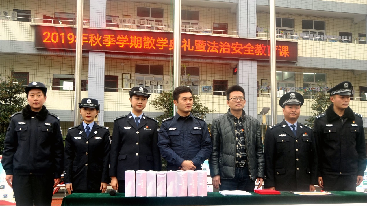 臨沂人事單位官網(wǎng)_臨沂市人事考試中心官網(wǎng)_山東臨沂網(wǎng)戒中心官網(wǎng)