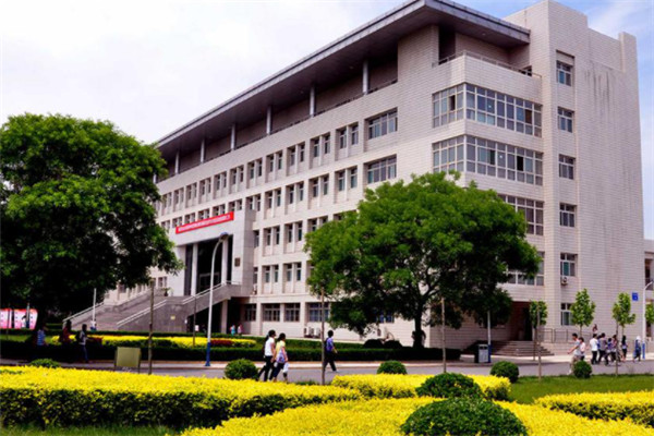 新疆科學(xué)院信訪辦電話_新疆科學(xué)信息學(xué)院_新疆科信學(xué)院