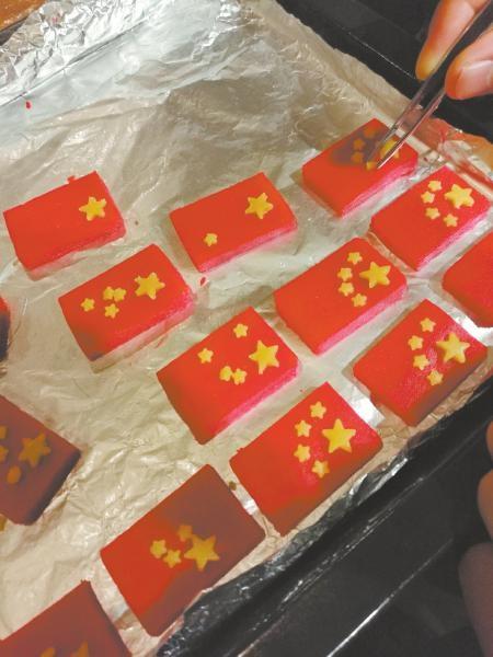 小學生中秋節的古詩十九首_小學生中秋節古詩_古詩中秋節小學生怎么寫