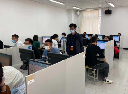 房地產(chǎn)經(jīng)紀(jì)人報名資格_房地產(chǎn)經(jīng)紀(jì)人報考條件_報考經(jīng)紀(jì)房地產(chǎn)條件人員有哪些