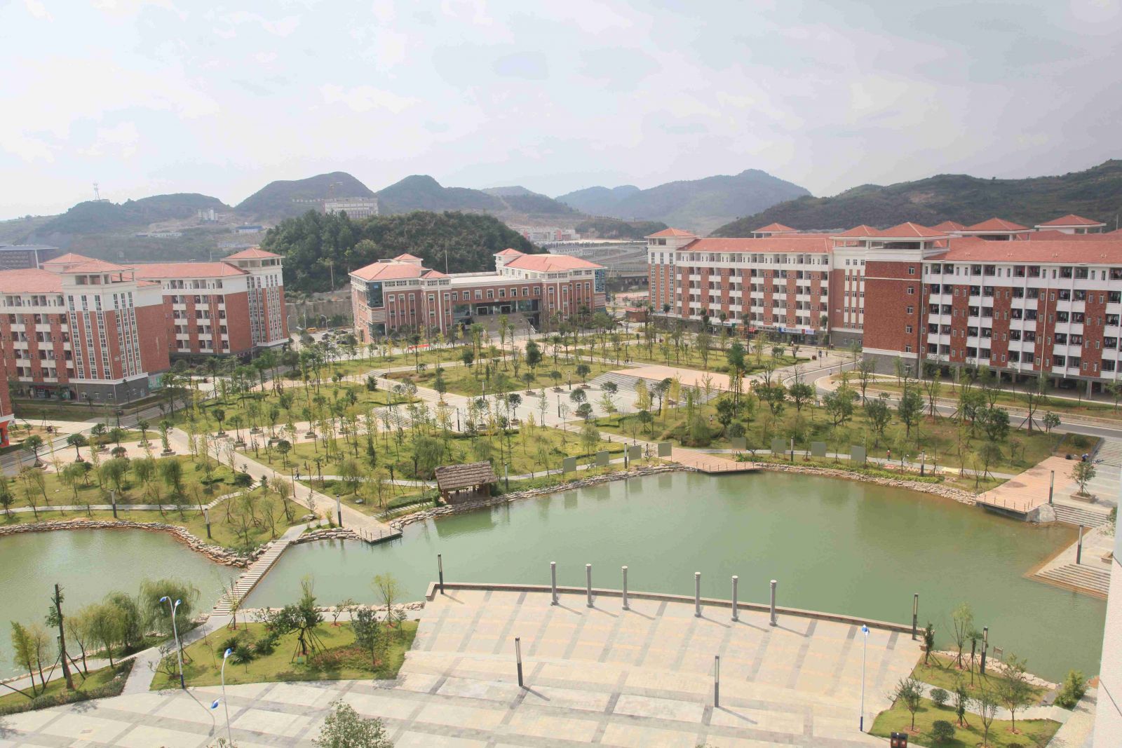 鎮(zhèn)江高等專科學(xué)校是什么學(xué)歷_鎮(zhèn)江市高等專科學(xué)校有多大_鎮(zhèn)江高等專科學(xué)校
