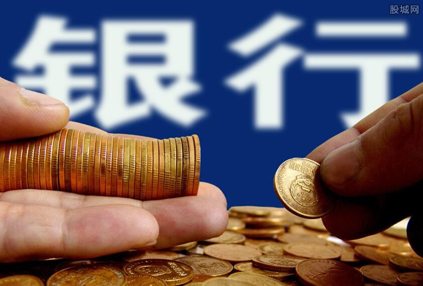 浦發柜員有編制嗎_浦發銀行柜員待遇_浦發銀行柜員薪資