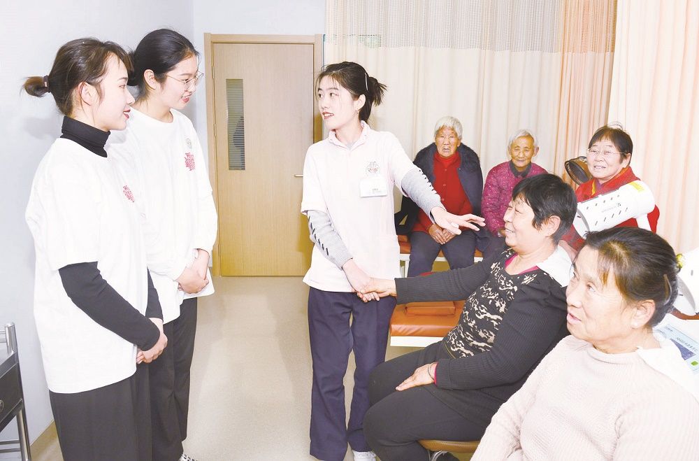 蘭州商學院長青學院教務_蘭州商學院2002年校長是誰_蘭州商學院老師