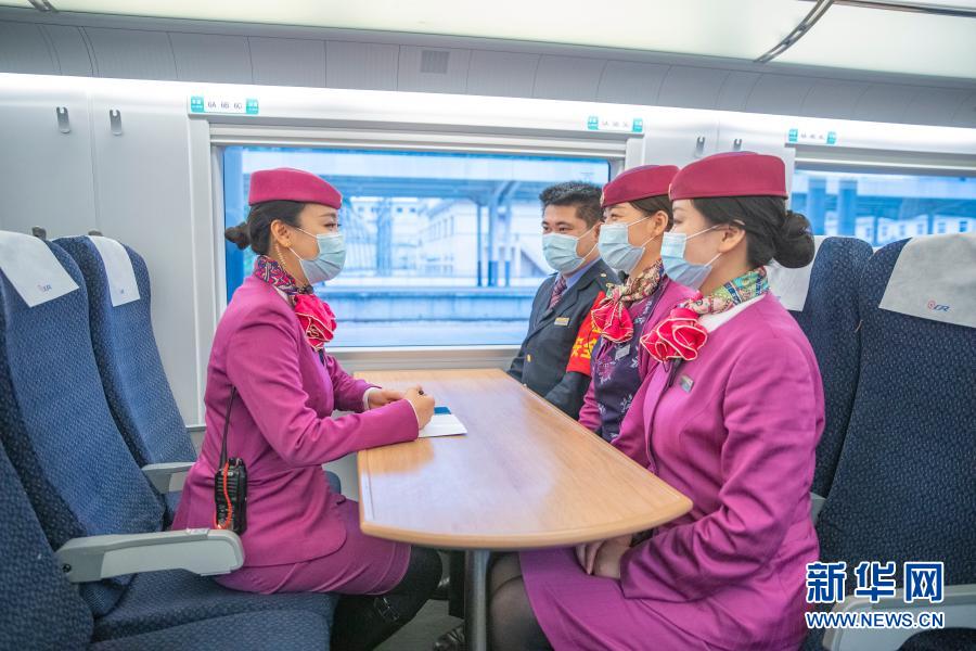 車務段和貨運中心還會合并嗎_車務段貨運工資待遇分幾檔_車務段貨運員好不