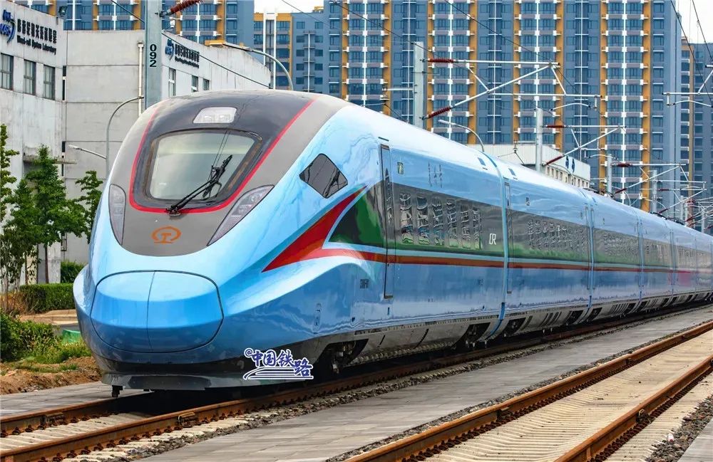 鐵道機(jī)車專業(yè)工資待遇_鐵道機(jī)車專業(yè)出來(lái)工資多少_待遇工資機(jī)車鐵道專業(yè)能干什么