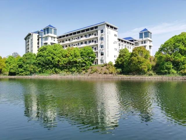 包頭考試信息網首頁_包頭考試教育信息網_包頭市考試教育信息網