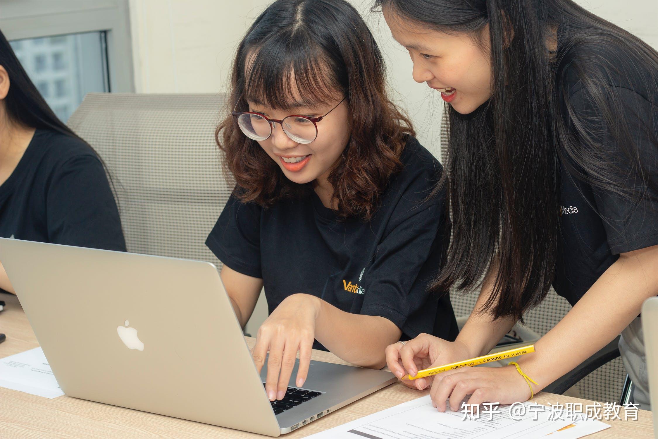 廣州商學院網絡教學平臺_廣州商學院教務系統_廣州商學院網絡中心
