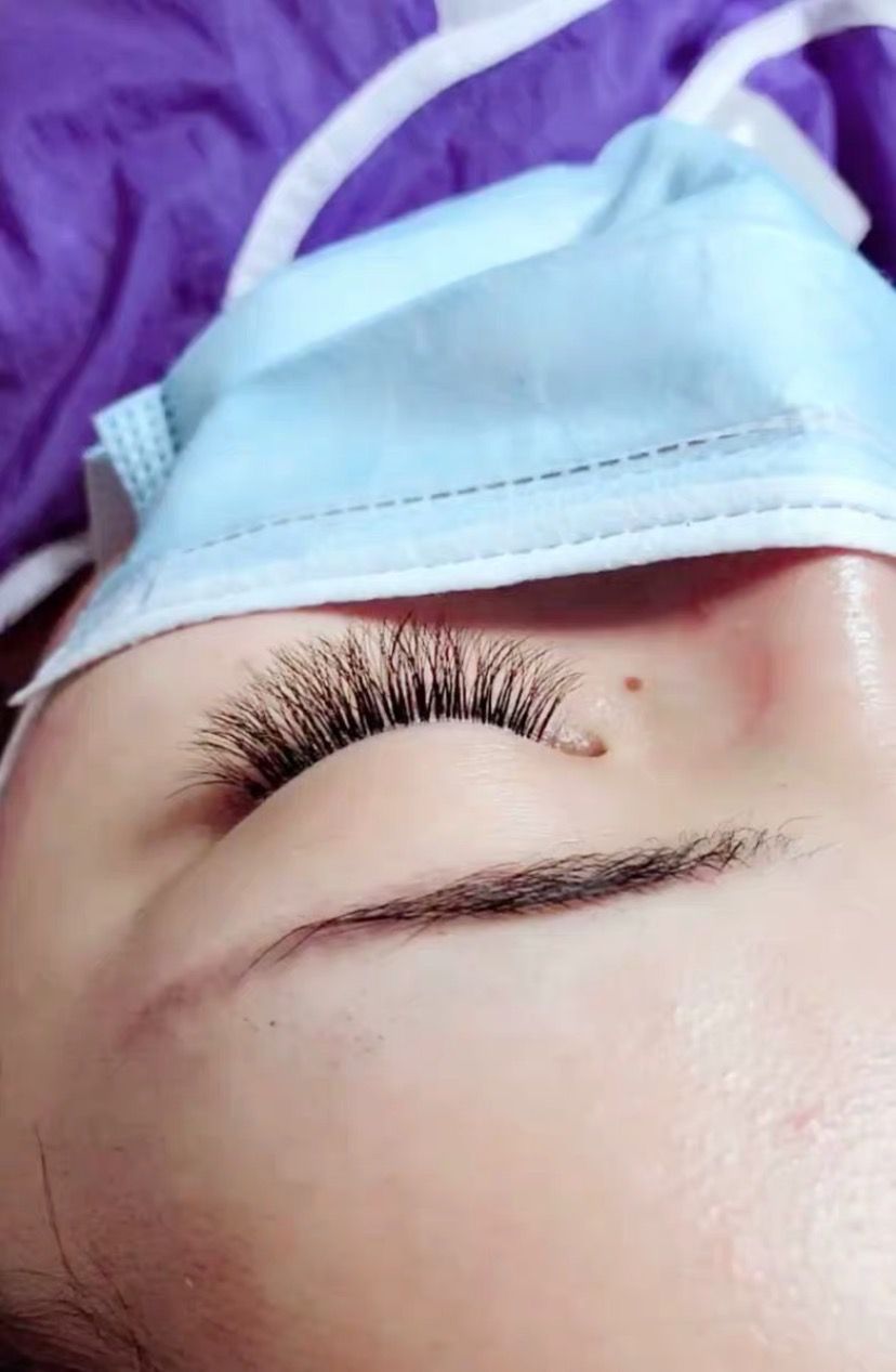 學習盤頭化妝_盤頭化妝造型視頻_化妝盤頭視頻