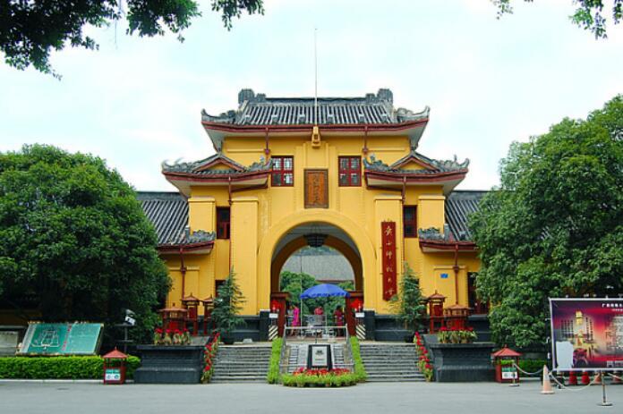 云南師范商學(xué)院學(xué)院_云南師范大學(xué)商學(xué)院_云南師范商學(xué)院校