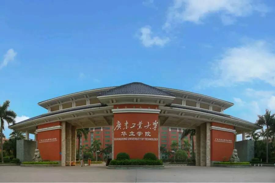 山東外貿職業學院管的嚴不嚴_山東外貿職業學院_山東外貿職業學院y012