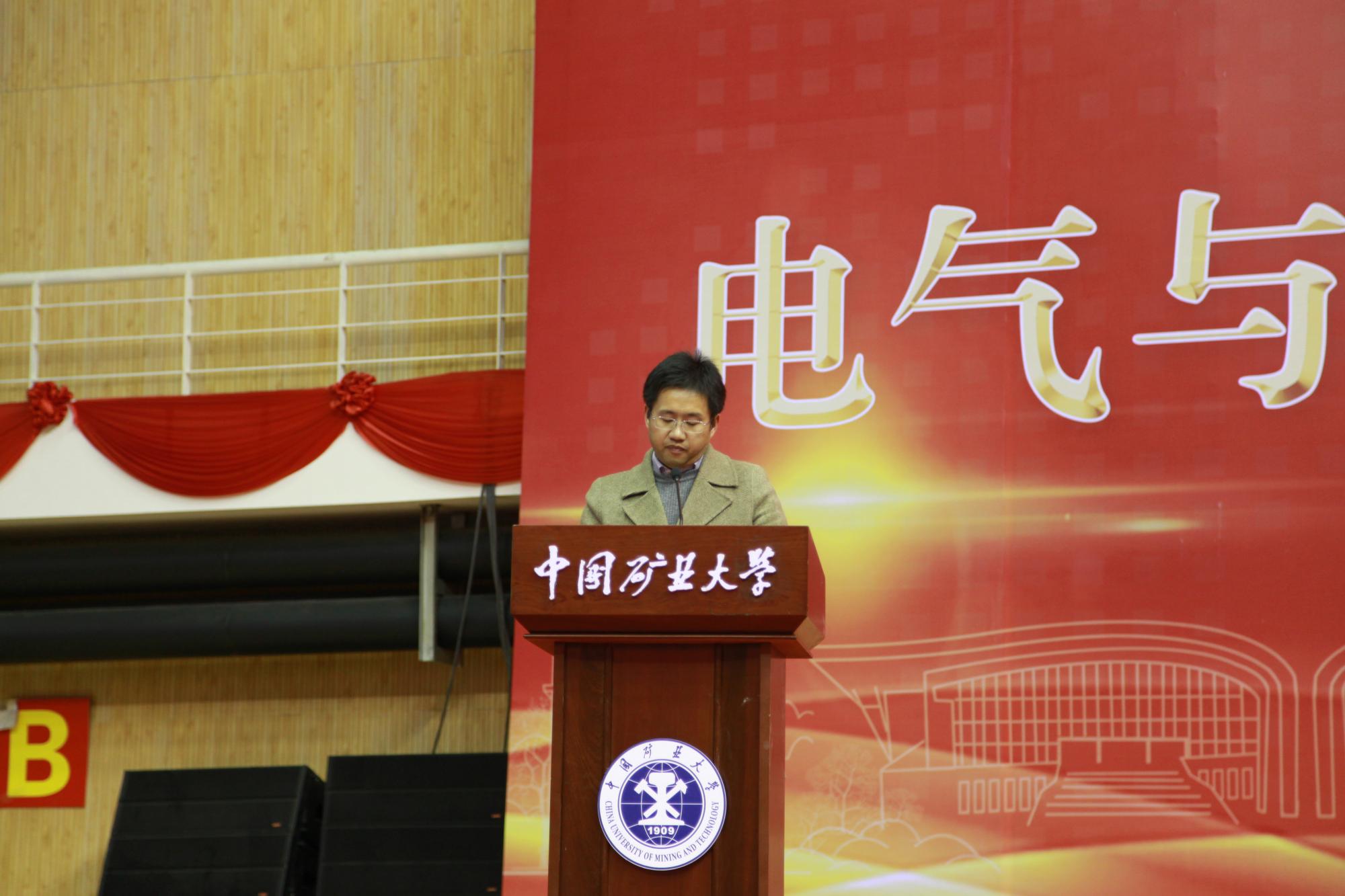 東北電力大學?？茖I分數線_東北電力大學專科錄取_東北電力大學?？品謹?/></p>
<p>2020</p>
<p>西南電力學院</p>
<p>216</p>
<p>2019</p>
<p>西南電力學院</p>
<p>257</p>
<p>2018</p>
<p>西南電力學院</p>
<p>270</p>
<p>2017</p>
<p>西南電力學院</p>
<p>245</p>
<p>2022西南電力學院適宜女孩的專業有什么哪些專業好就業</p>
<p>2022西南電力學院適宜女孩的專業有金融工程、國際經濟與貿易、社會工作、會計學等，會計的就業前景還是很不錯的，通常是到會計師事務所、金融機構、各類企事業單位、政府機關以及有關部門從事會計、財務、審計等實務，也可到院校、研究單位從事教學和科研工作。</p>
<p>國際經濟與貿易專業</p>
<p>國際經濟與貿易專業應當算是一個新的專業，20世紀80年代<strong>東北電力大學?？品謹?/strong>，當時變革開發大潮中剛才激蕩之時，好多高校開辦國際經濟與貿易專業，90年代中后期遇見了“瓶頸”，致使好多中學生找不到如意的工作。并且隨著中國的入世。</p>

<p>這個專業遭到偏愛。所以如今這個專業是很有發展前途的，而且好多中學的這個專業水平上不去，所以要上這個專業應當選擇財經類中學，此外就是英文基礎必需要好，否則很難適應專業的發展，假如有其他英語的話，那就更不錯了。</p>
<p>社會工作專業</p>
<p>社會工作專業就業前景剖析：結業生適宜到民政、婦聯、慈善機構、社會團體機構、社區服務機構、街道辦事處，公司的人事部門等，總體來說就業前景比較不錯。</p>
<p>2022年西南電力學院王牌專業有什么</p>
<p>西南電力學院王牌專業有手動化，熱能與動力工程，電氣工程及其手動化這三個專業為西南電力學院的王牌專業。</p>
<p>2022年西南電力學院的熱門專業有什么</p>
<p>隨著中學各方面及其專業度等發展，除手動化，熱能與動力工程，電氣工程及其手動化這三個專業外，輸電建設和土木工程電站建設這兩個專業也顯得十分優秀。</p>
<p>總的來說，該中學以電力命名，在其整體發展上，電力相關的專業搶占優勢，其專業認可度和就業前景也處于中學各專業中的突出地位。</p>
<p>西南電力學院報名注意事項</p>
<p>首先來說，西南電力學院為非985，211和雙一流學院，但其為西北地區的重點普通一本院校。依照各地的分數線要求不同，其難度也有所差別，總的來說報考難度較低。</p>
<p>其次，若<a href=