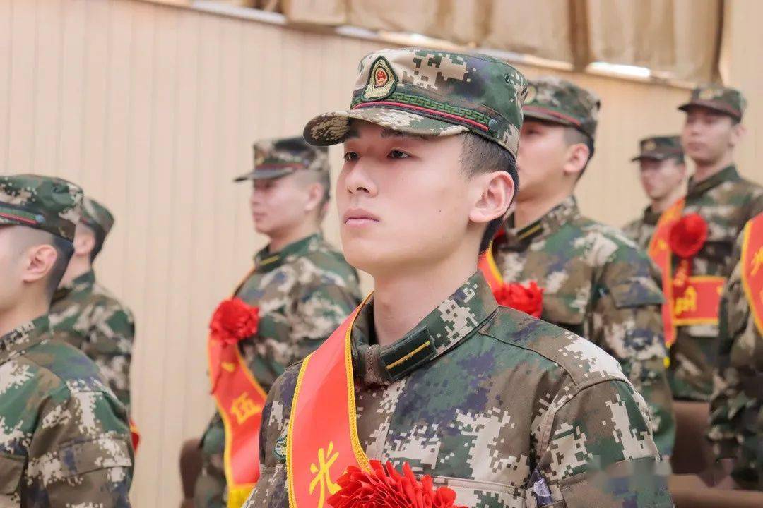 武昌職業(yè)技術(shù)學(xué)院學(xué)費_武昌職業(yè)學(xué)院學(xué)費_武昌職業(yè)學(xué)院各專業(yè)學(xué)費