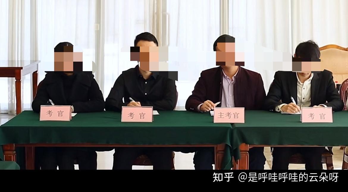 單招面試介紹范文_單招面試自我介紹稿子_面試單招介紹稿子怎么寫