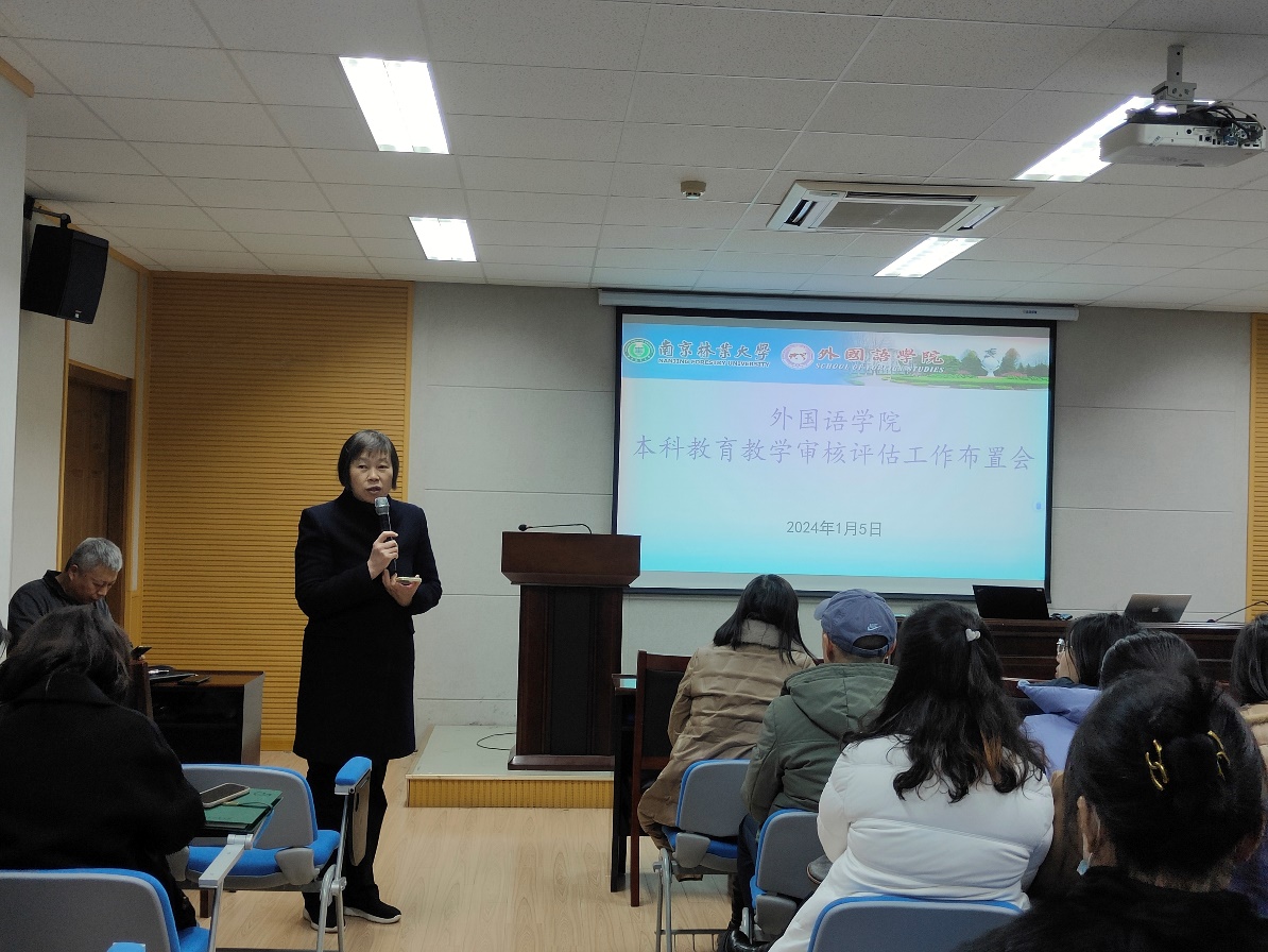 鄭州輕工業(yè)大學(xué)教務(wù)處系統(tǒng)_鄭州輕工業(yè)教務(wù)系統(tǒng)管理系統(tǒng)_鄭州輕工業(yè)學(xué)院教務(wù)處
