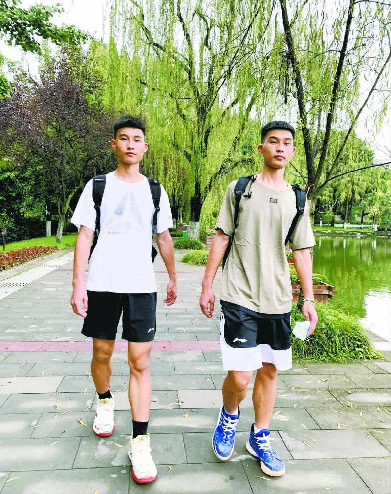 石油西南大學走錦水河站多遠_西南石油大學在哪_石油西南大學張翀