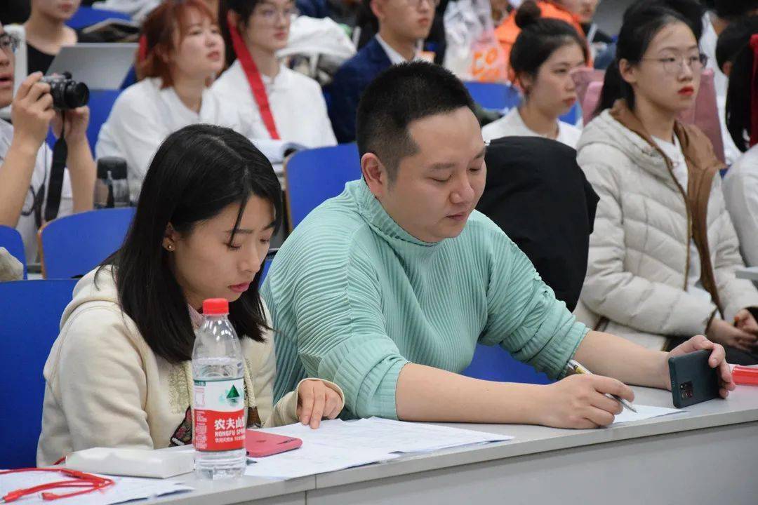 河南高考藝術生報考時間_河南省高考2024藝術類考試時間_河南高考藝術生考試時間