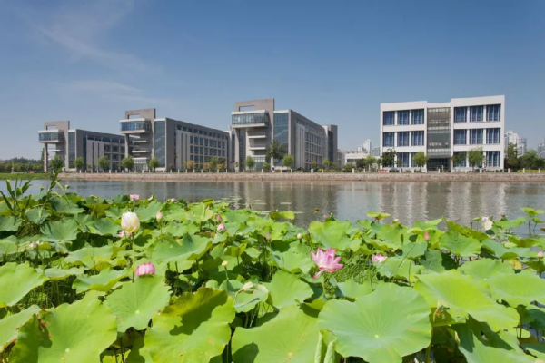 南通南通大學(xué)_南通大學(xué)百科_南通大學(xué)主頁(yè)