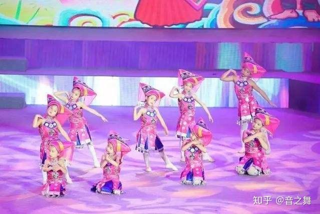 特長(zhǎng)藝術(shù)生高考加分政策_(dá)藝術(shù)特長(zhǎng)生加分_藝術(shù)特長(zhǎng)生高考加分