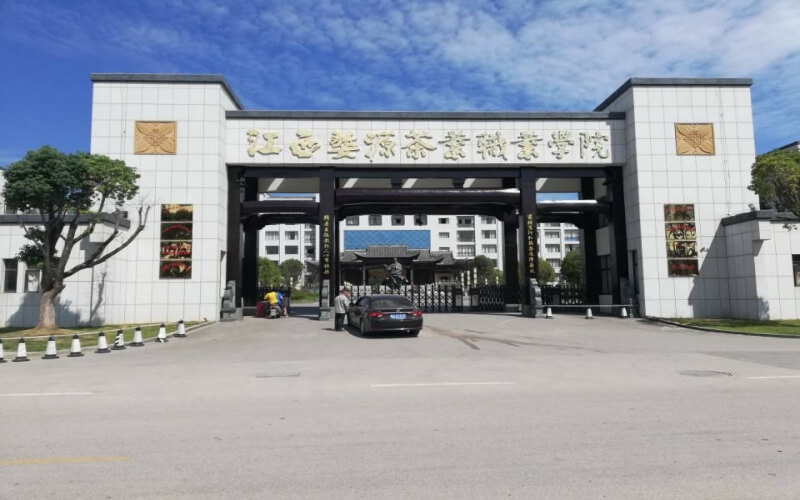 河北省單招學校分數線2023_河北省單招學校前十名_河北省單招學校