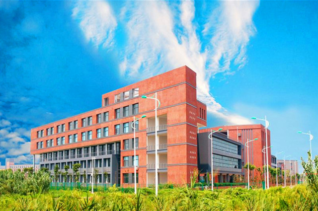 學院大學好不好_學院更好還是大學更好_學院和大學哪個好
