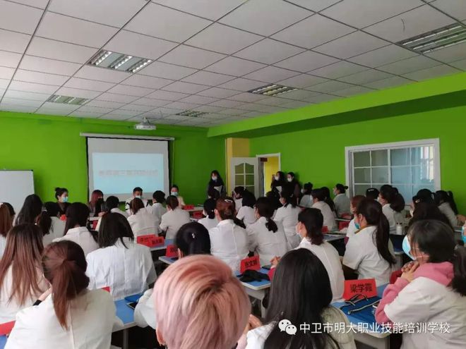 武漢生物科技職業(yè)學(xué)院多大_武漢生物科技職業(yè)學(xué)院_武漢生物科技職業(yè)技術(shù)學(xué)校多大